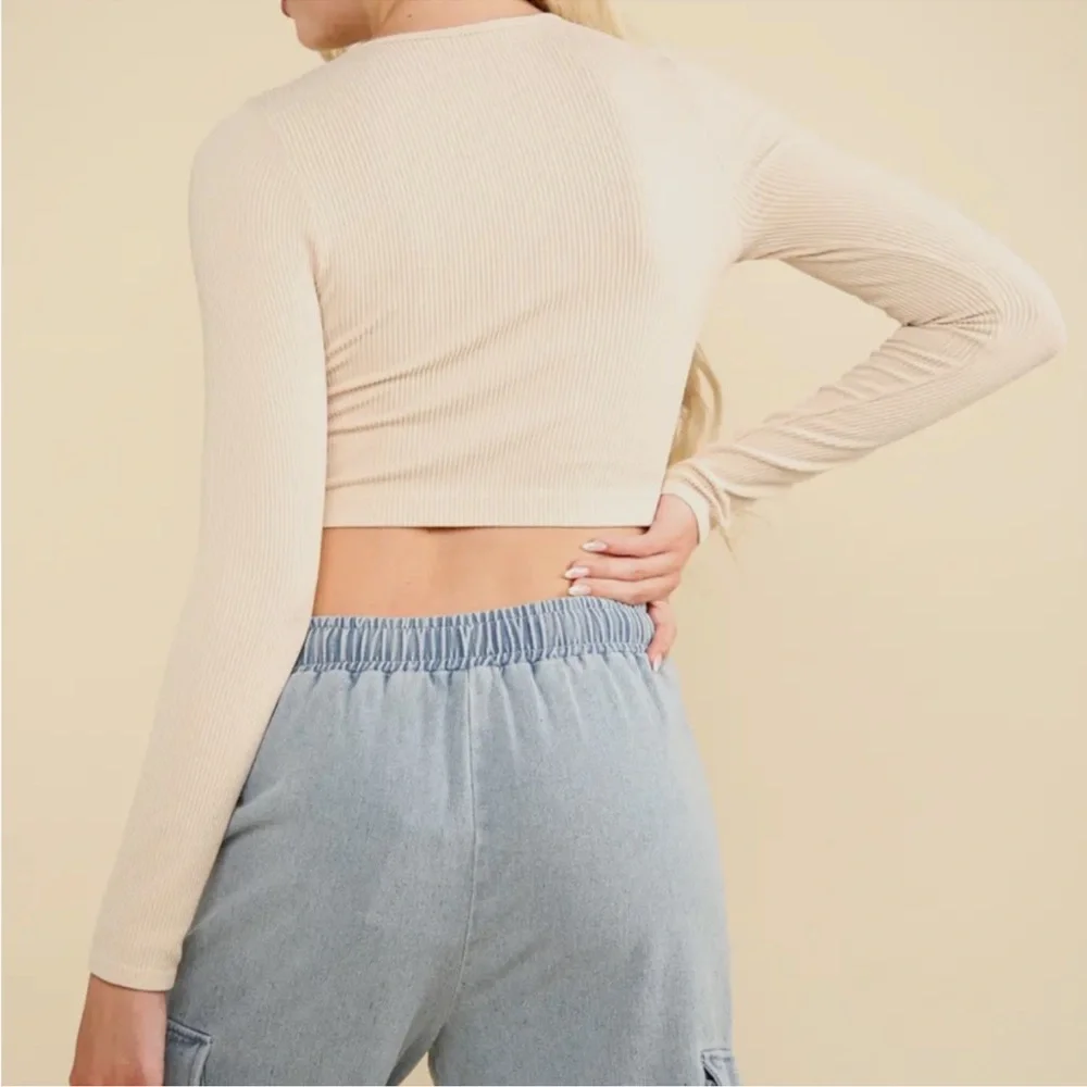 Cream Long Sleeve crop snap Henley Top size S/M